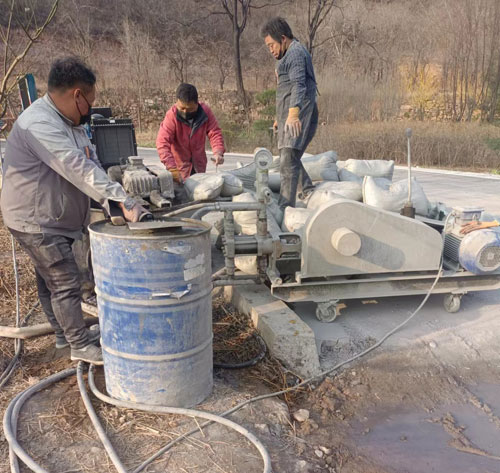 昆都仑路面下沉注浆